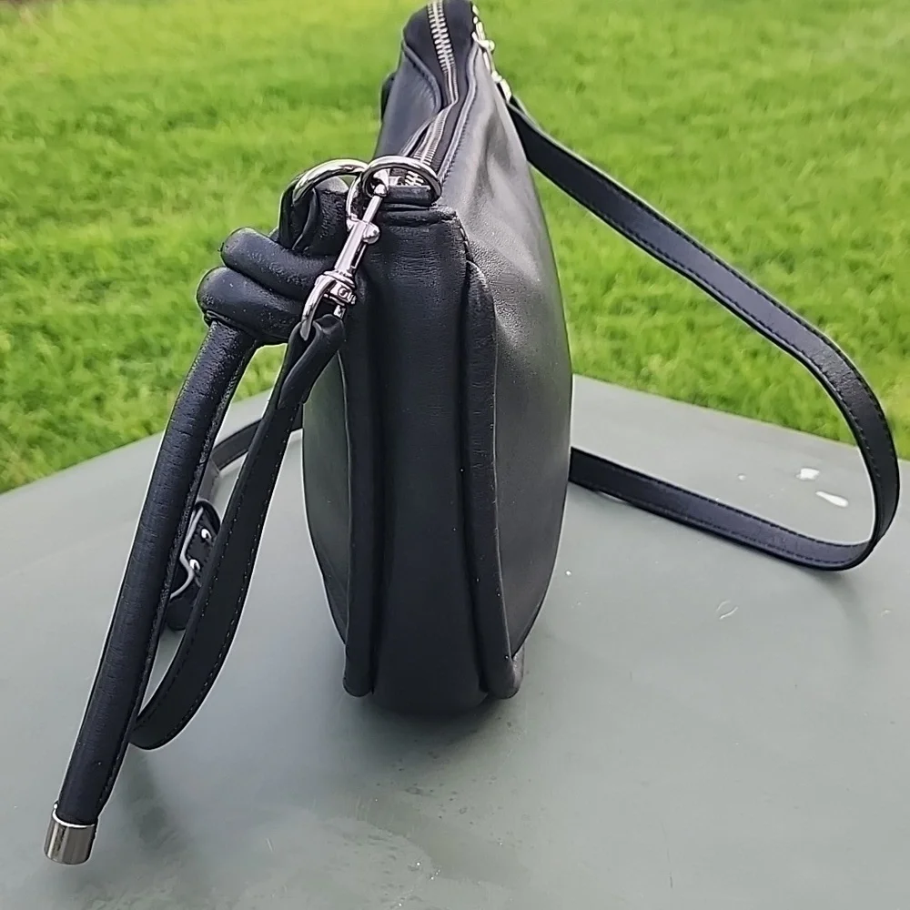 Vincent Camuto The Basha Black Leather Crossbody/ Shoulder Bag